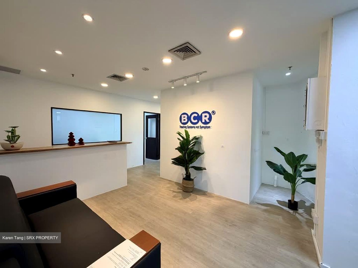 North Bridge Centre (D7), Office #554722921